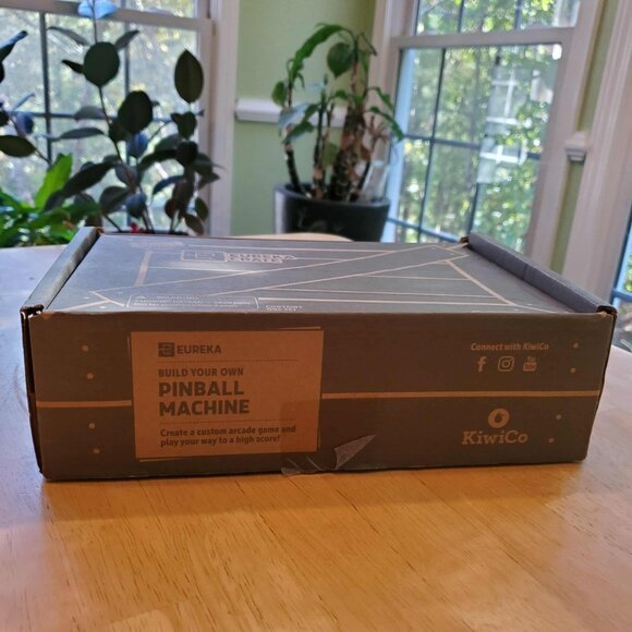 New Kiwi Co Eureka Crate Pinball Machine - Picture 1 of 5